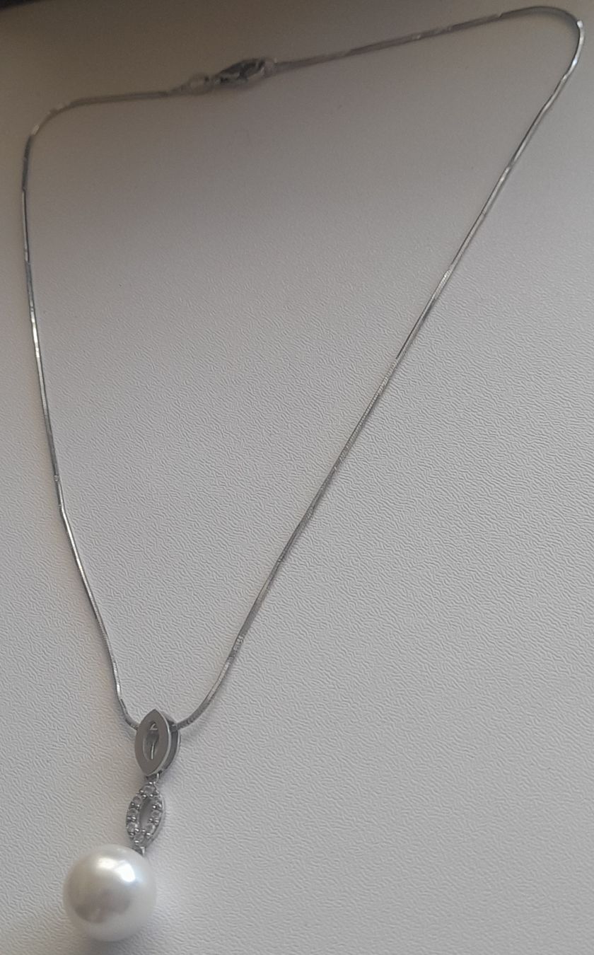 Ketten: Collier en argent 925,et Perle.  – Gebraucht aus Lausanne von Glam-Luxe 1