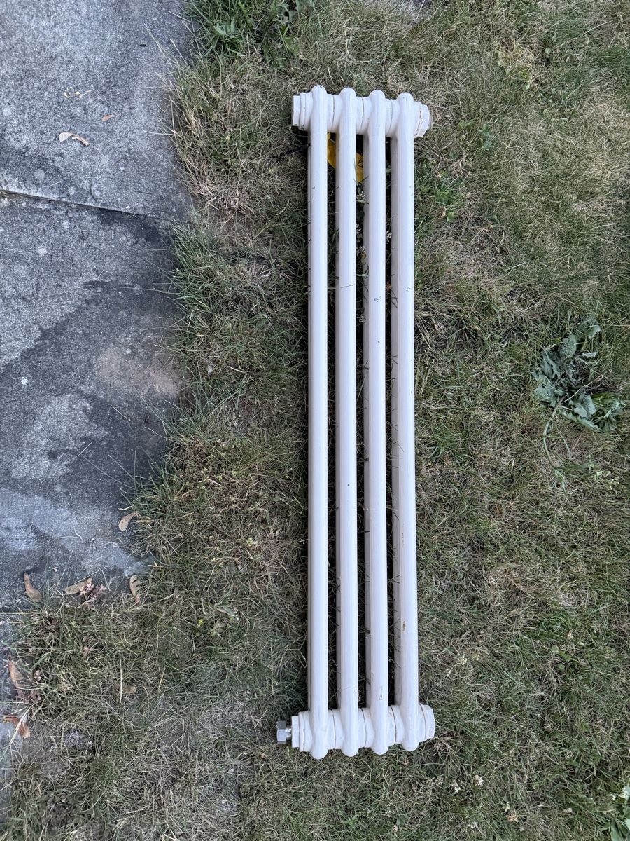Heizgeräte: Radiator ( Heizkörper) – Gebraucht aus Suhr von Cyril1996