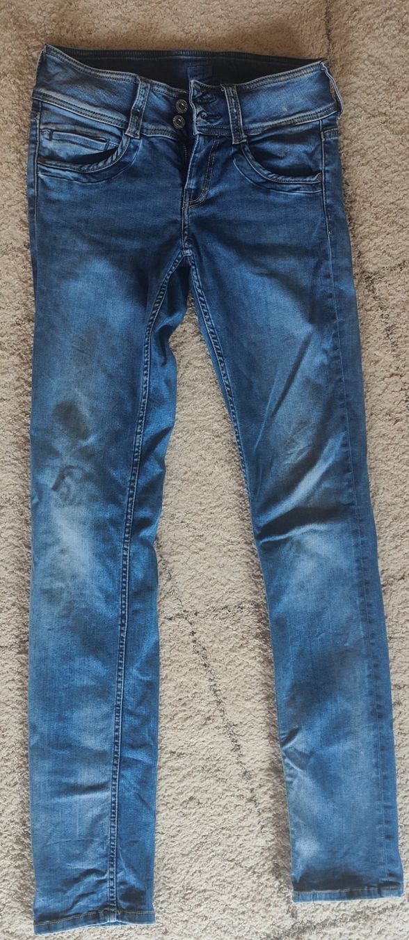 Pepe Jeans Jeans: Coole,neuwertige Pepe-Jeans – Neu (gemäss Beschreibung) aus Samstagern von Ombrellorosso 1
