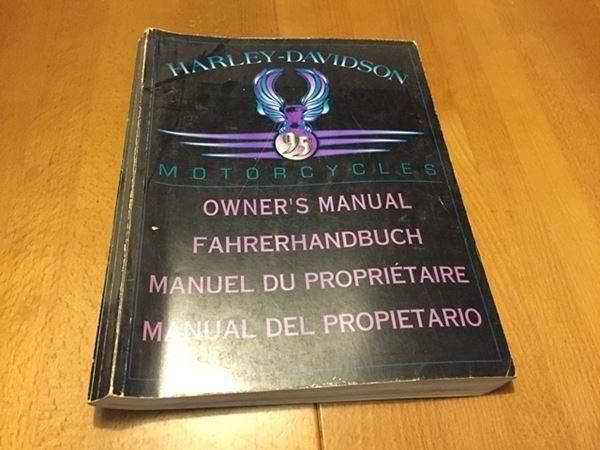 Libri: Harley-Davidson , Fahrerhandbuch – Usato da Escholzmatt venduto da Wikinger11