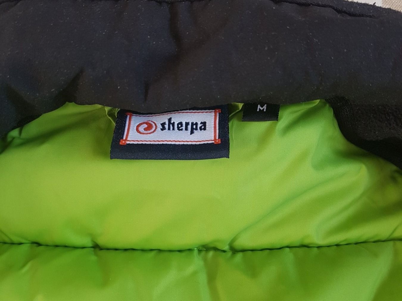 Sherpa Giacche: Veste Sherpa GrM – Usato da Cernier venduto da HANDRES07 5