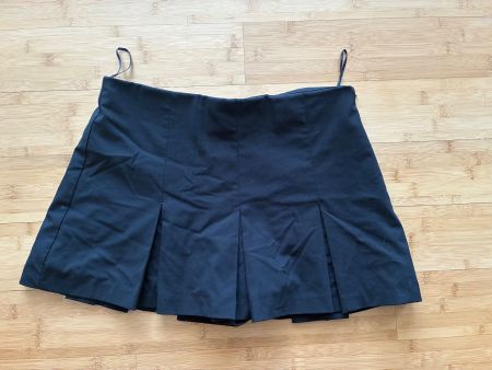 Zara Skort schwarz plissiert Grösse XS guter Zustand