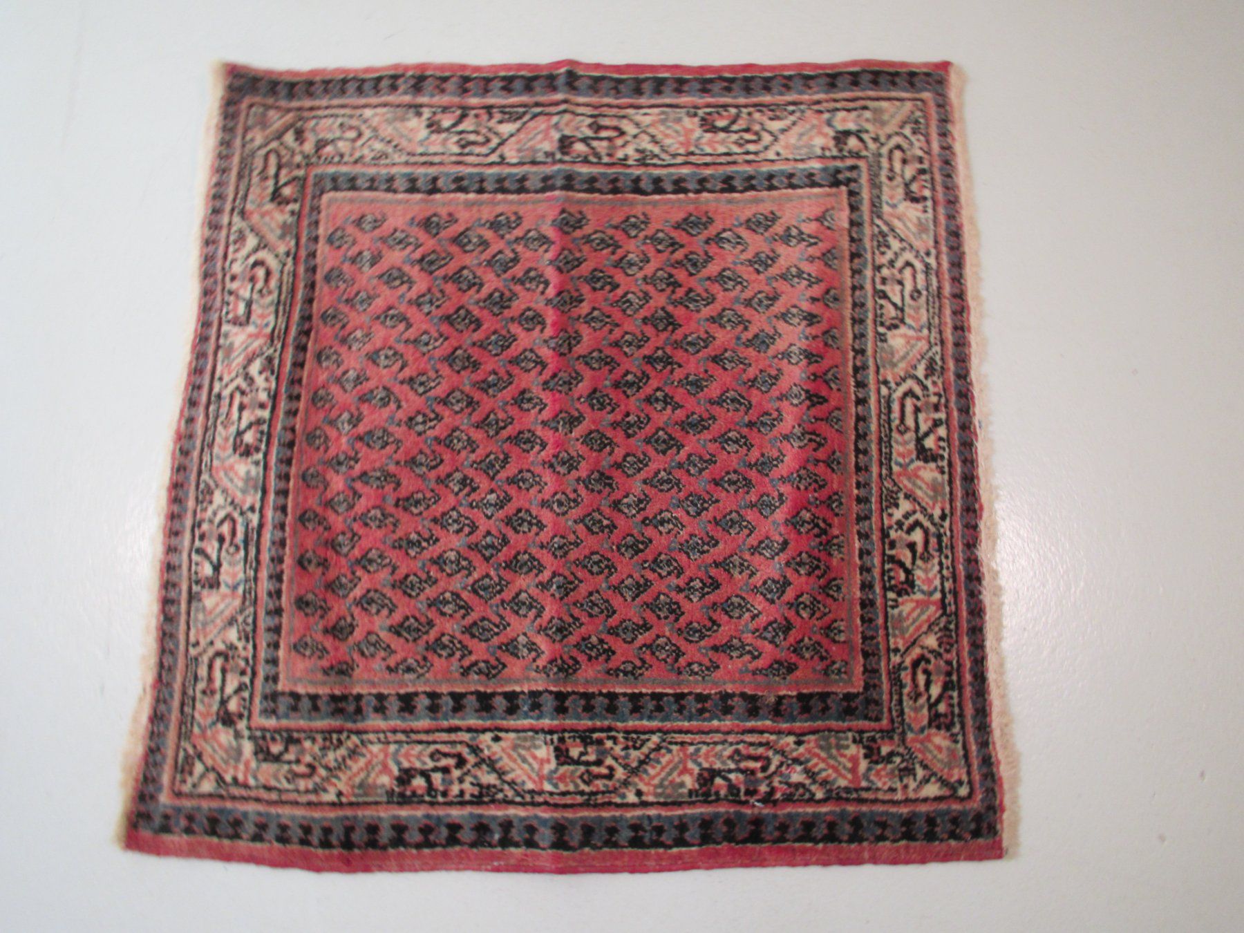 Tappeti: TEPPICH 98 X 98 CM – Usato da Zumikon venduto da Gung