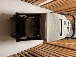 Kinderwagen MUTSU zu verkaufen