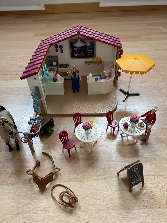 Horse Club Rider Cafe
