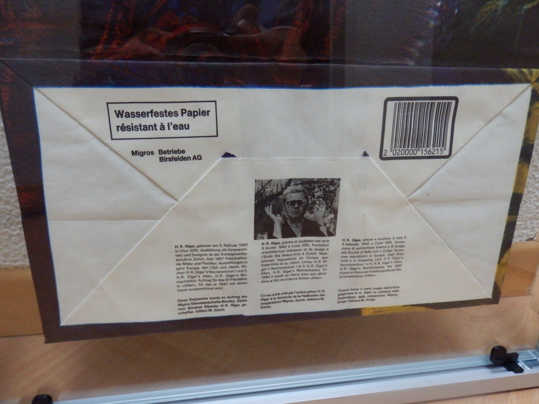 Taschen: H.R. GIGER..Papiertasche mit original Unterschrift – Gebraucht aus Emmenbrücke von Schubi1 4