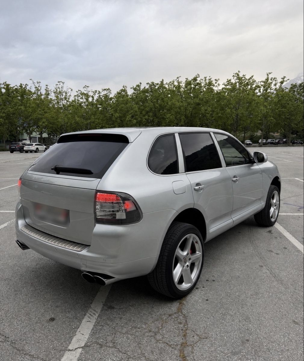 Porsche Automobili: Porsche Cayenne Turbo S – Usato da Conthey venduto da den_t95v 2