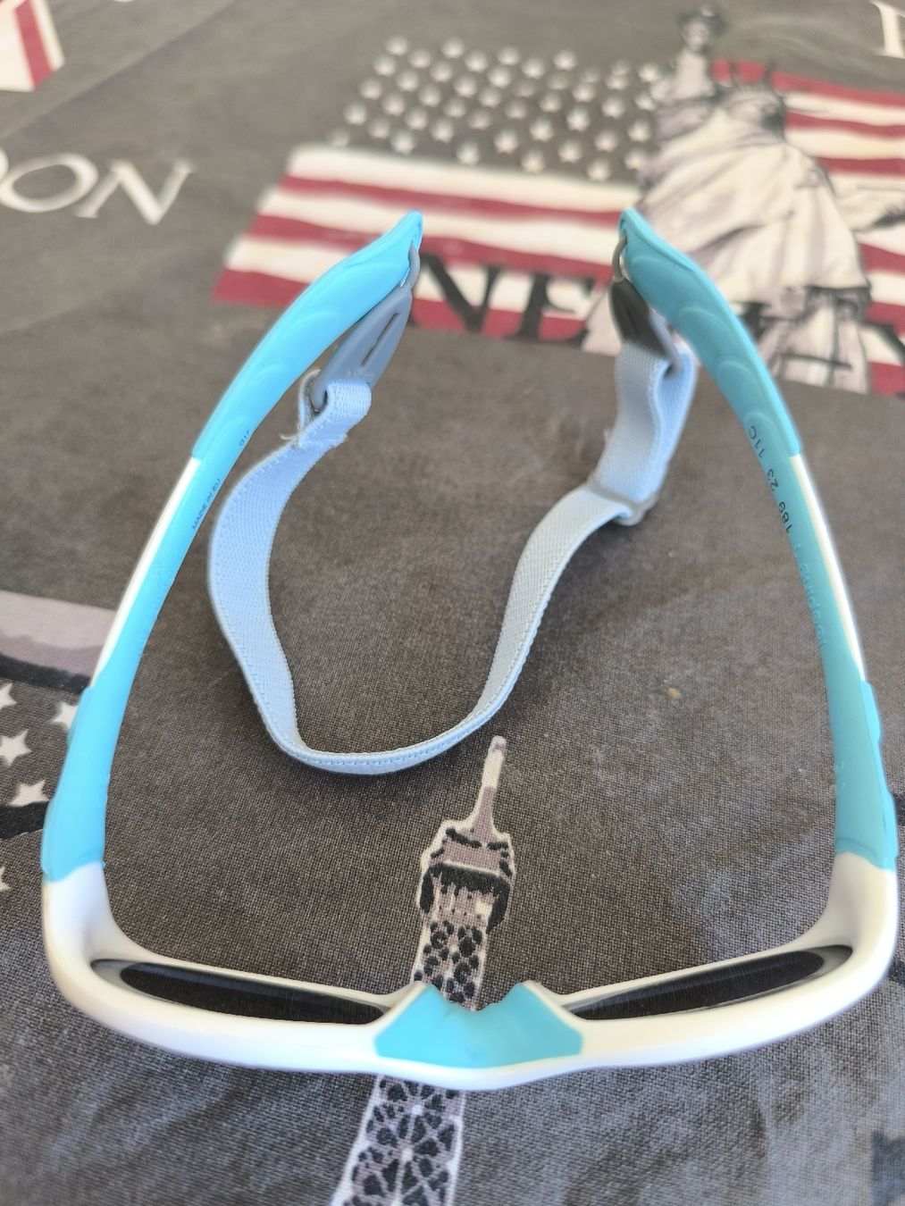 Julbo Occhiali & Lenti: lunettes de soleil Jumbo bébé  – Usato da Charrat venduto da mar_zf2b 1