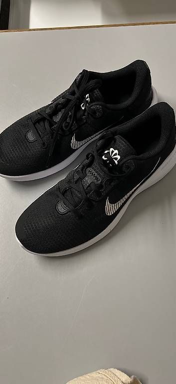 Chaussures hommes: Nike flex  – D'occasion à Zuerich par belcatmaio