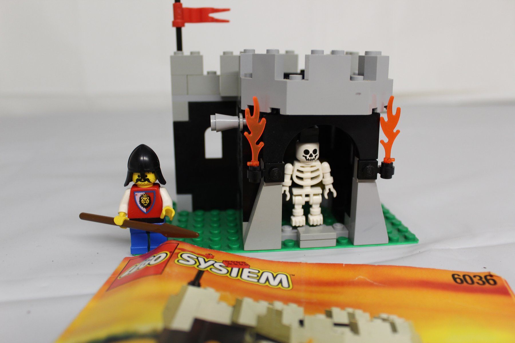 Lego Jeux de construction: Lego System 6036 – D'occasion à Tuggen par Haribo3000