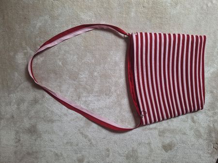 Tasche aus Reißverschlüssen "zip zap"