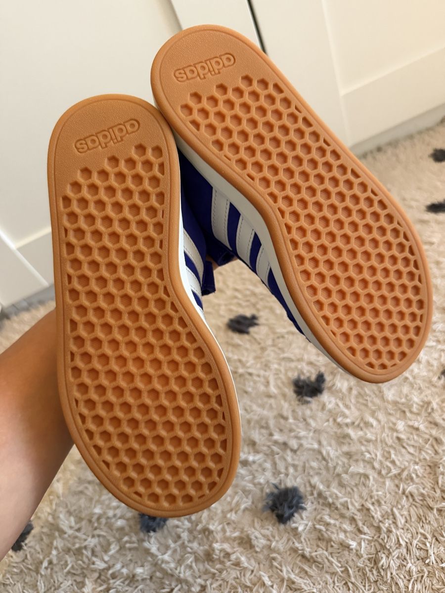 Adidas Schuhe für Jungen: Adidas Grösse 32 – Neu (gemäss Beschreibung) aus Winterthur von lso_q2dw 1