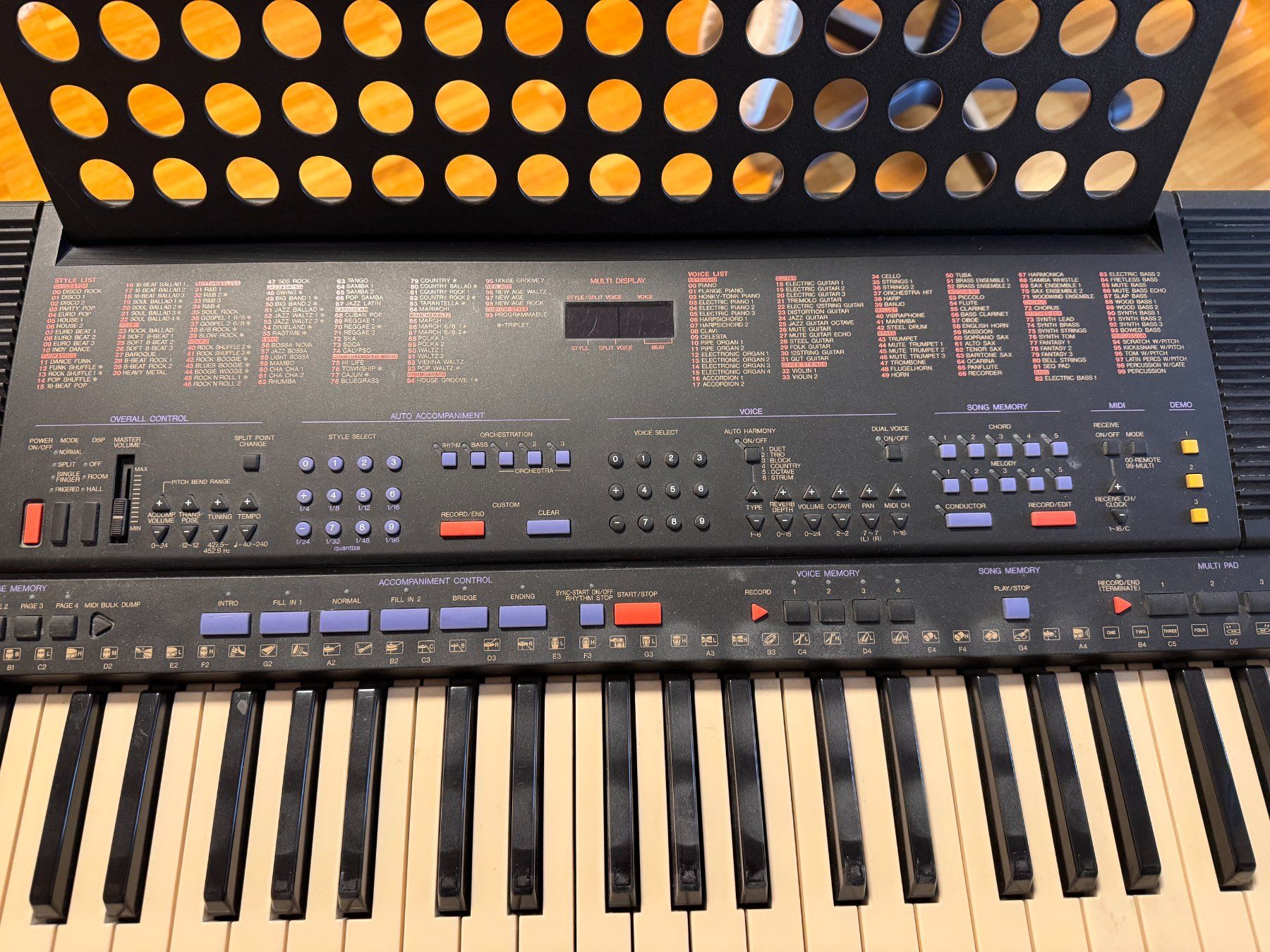 Yamaha Strumenti musicali: Keyboard Yamaha PSR-600 – Usato da Baar venduto da moritz1960 1