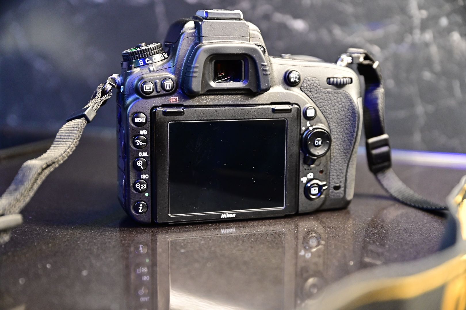 Nikon Appareil photo: Nikon D750 – D'occasion à Dietikon par Mossg 2