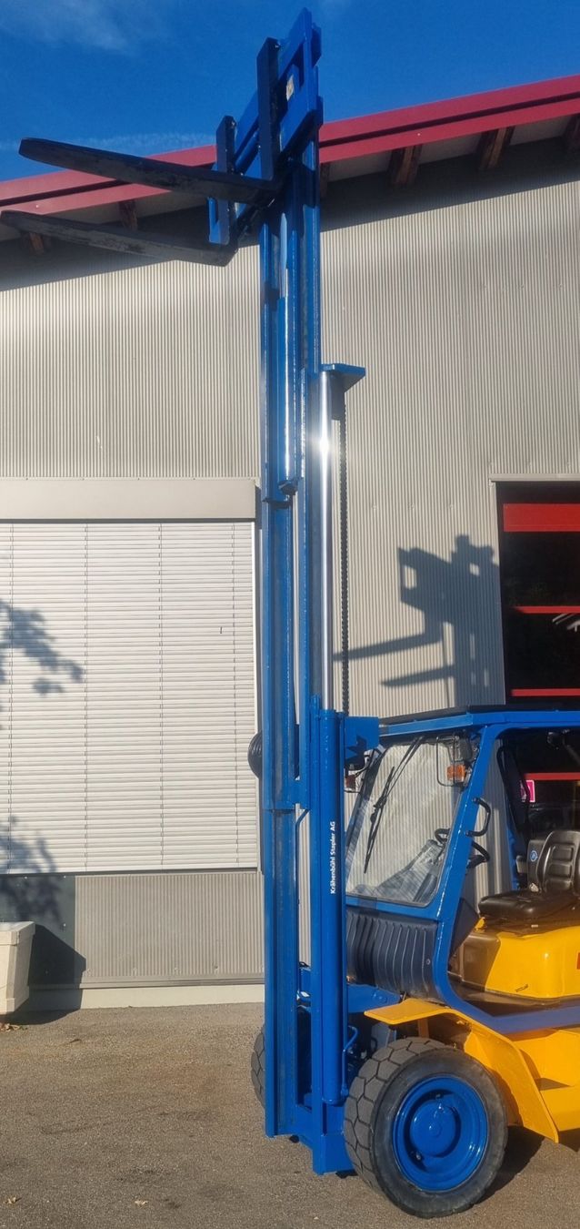Komatsu Carrelli elevatori e a forche: Frontstapler, Stapler, Hubstapler Komatsu 4 t Diesel – Usato da Steffisburg venduto da Forkliftpower 4