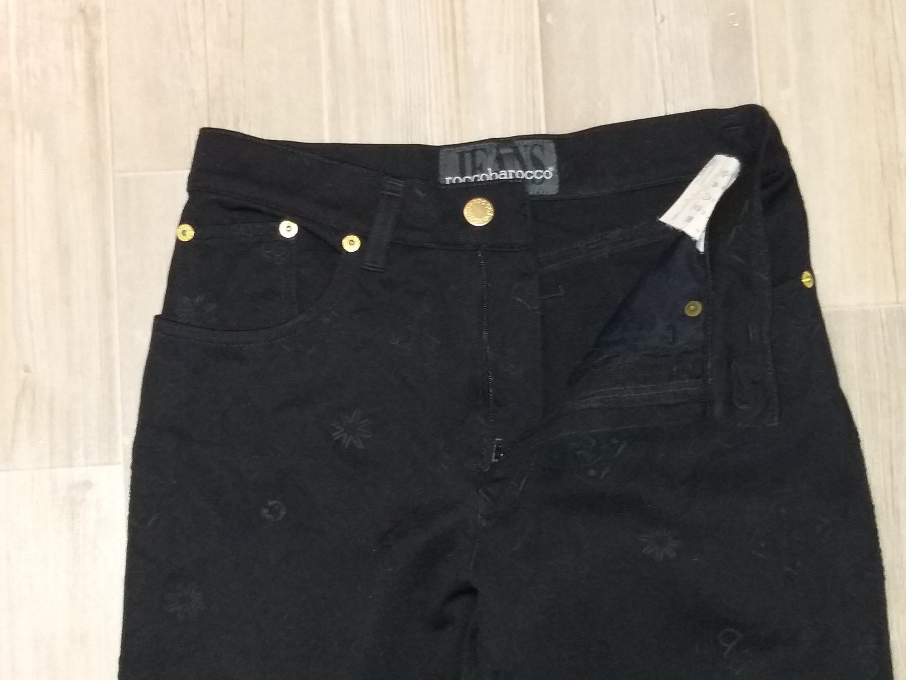 Roccobarocco Pantaloni: Pantacourt ROCCOBAROCCO    Taille / Grosse W30 – Usato da Cossonay-ville venduto da Super-Price-Quality 3