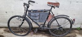 Militärvelo/ Oldtimer / Antikes Velo