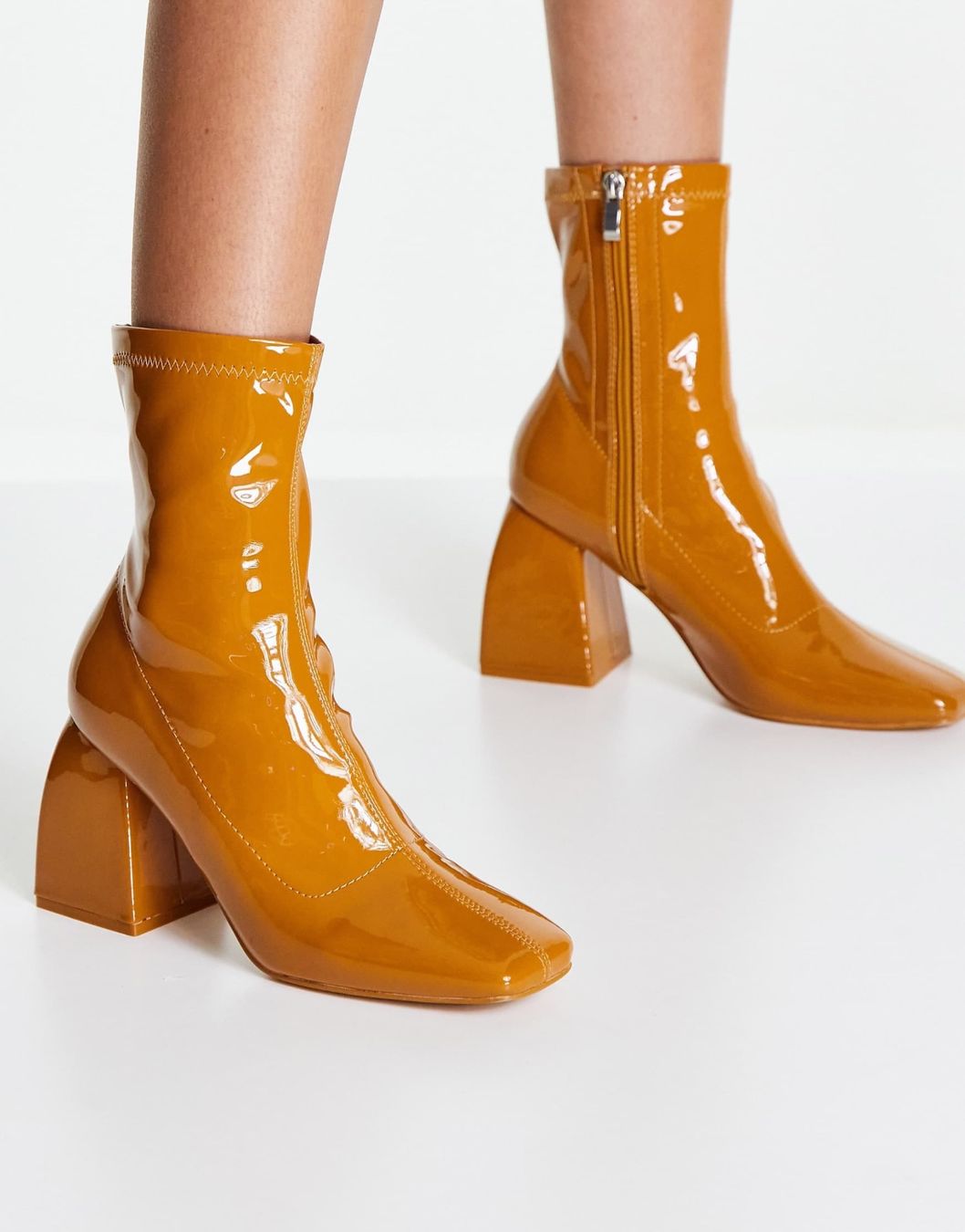 Scarpe da donna: NEU: Stiefelette lack camel, Gr . 36 – Nuovo e nell'imballaggio originale da Balgach venduto da Ni.Steiger 7