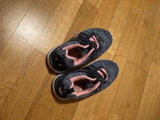 Scarpe per ragazze: Basket t.31 – Usato da Boudry venduto da Lamue01 1