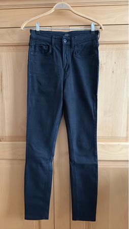 Skinny-Jeans von Massimo Dutti, Grösse 38