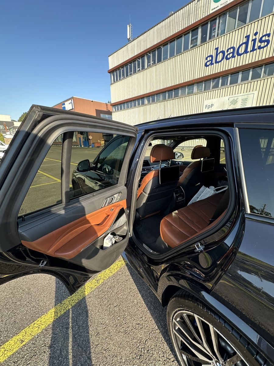 BMW Autos: BMW X5 M50d – D'occasion à Baar par notbeast 2