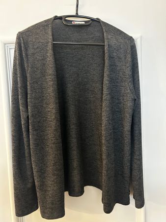Street One Cardigan/ Strickjacke: Gr. 36, dunkelgrau meliert