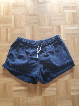 Kurze Trainerhose, grau