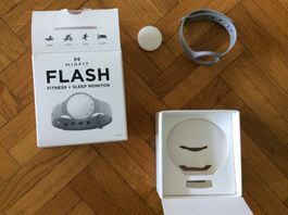 Misfit Flash - Tracker d'activité et de sommeil - Gris!