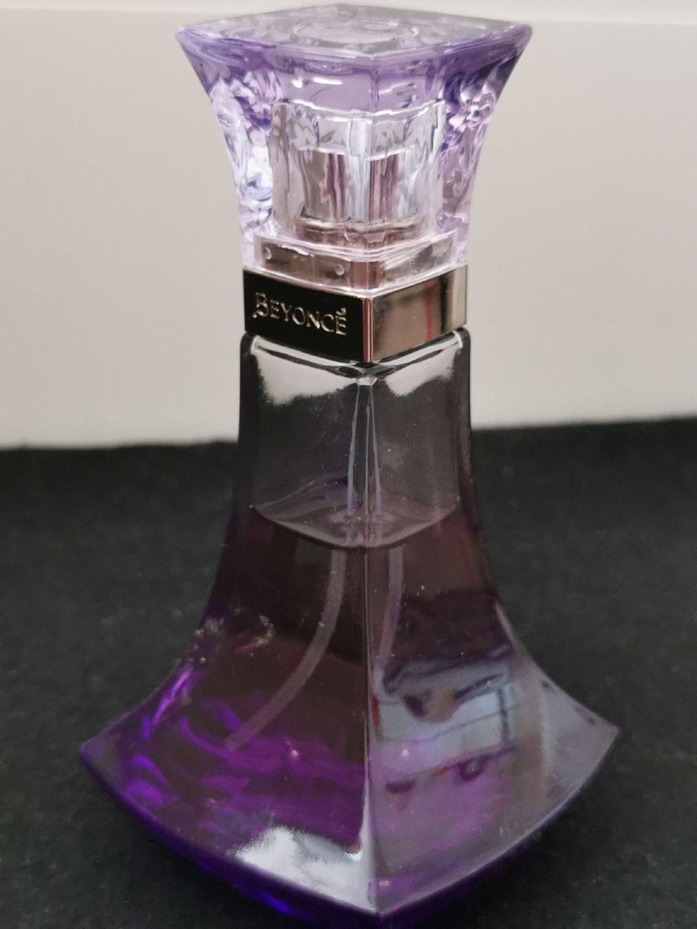 Parfum & Eau de Toilette: Heat Beyoncé EdP 50ml  – Gebraucht aus Schlieren von vlalif