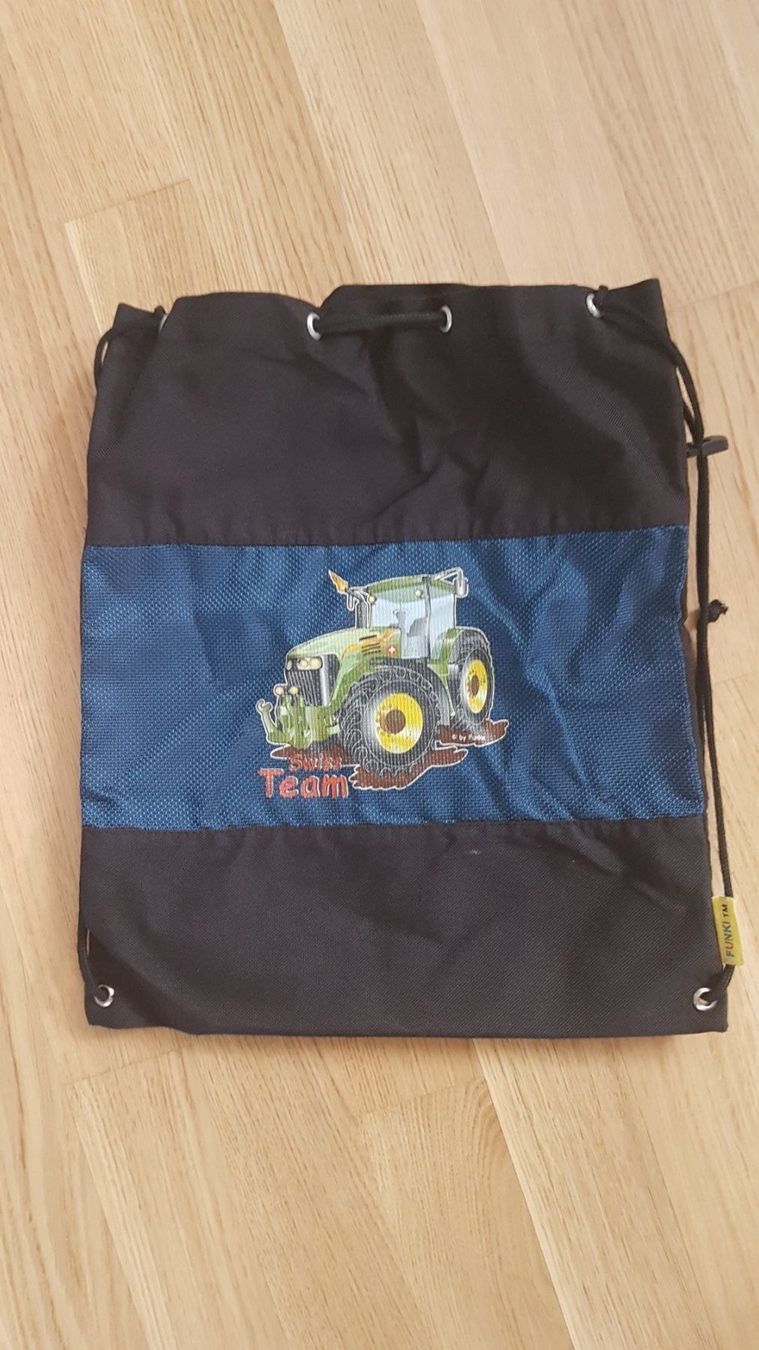 Borse & Zaini: ***FUNKI*** Traktor Turnsack – Usato da Wädenswil venduto da H2H_Secondhandshop