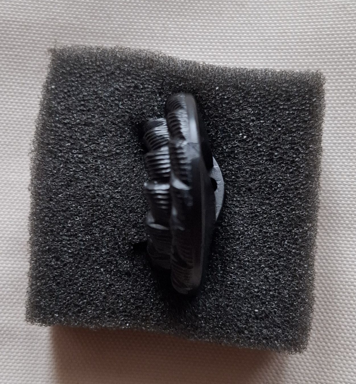 Bottoni: Schwarzer Zierknopf, 28 mm. – Usato da Dietikon venduto da Hirschkopf 5