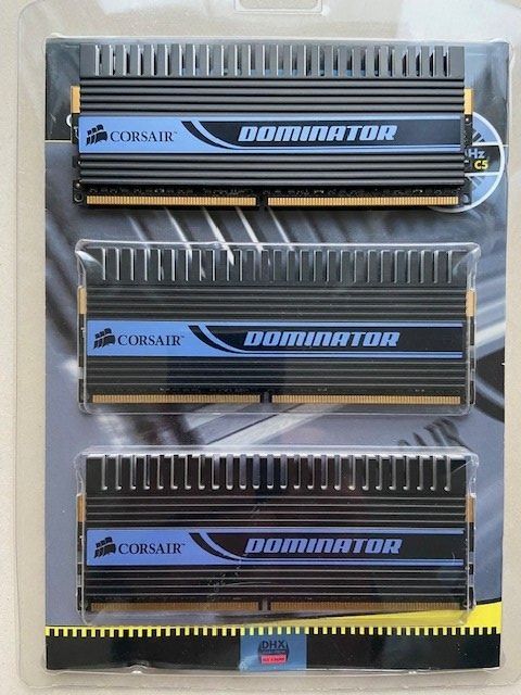 Corsair Memoria / RAM: Corsair Dominator CMX2048 – Nuovo (secondo la descrizione) da Zürich venduto da Maki8 1