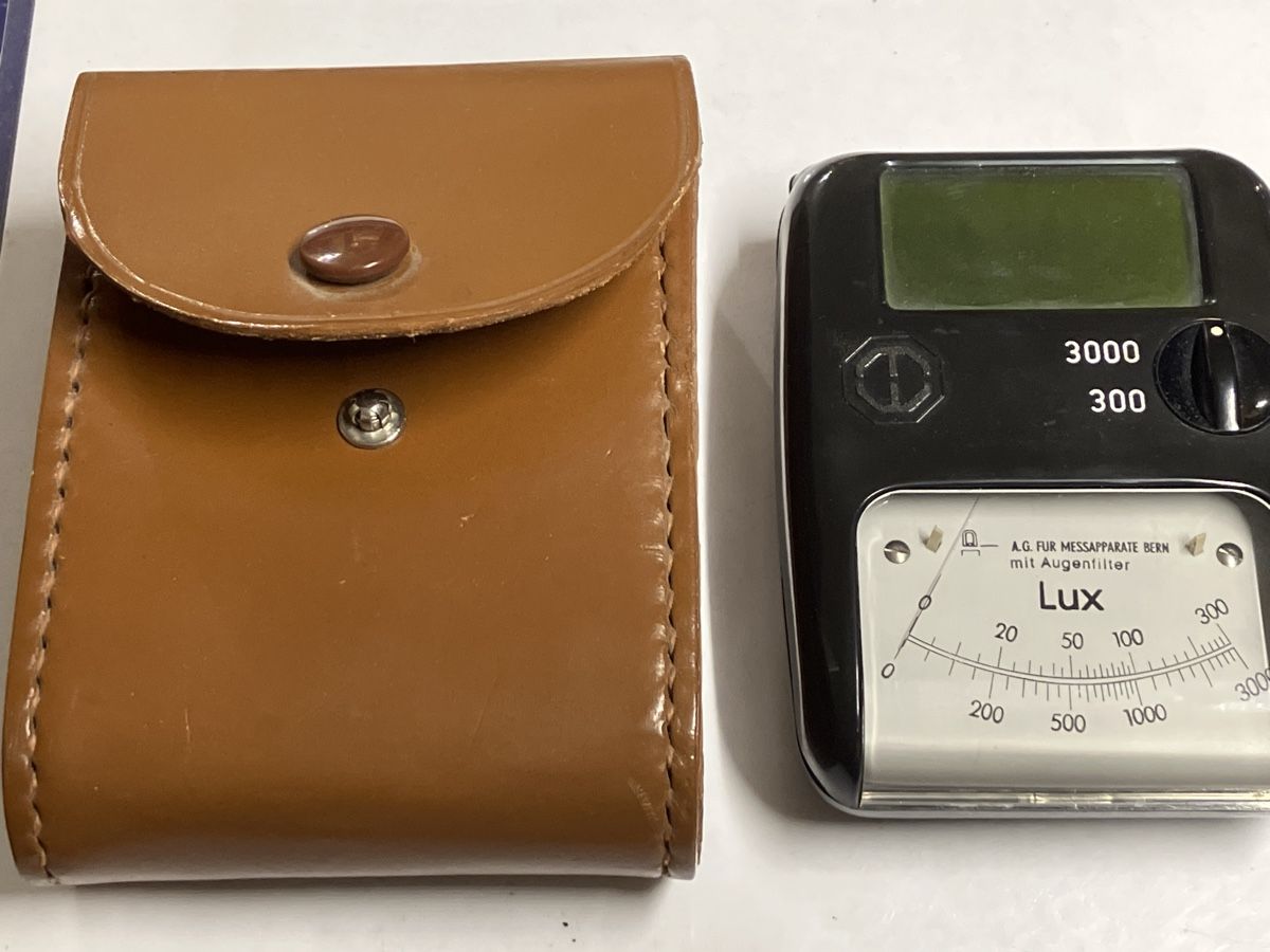 Misurare: Luxmeter – Usato da Erlenbach im Simmental! venduto da Simmentaler-Perlen 1