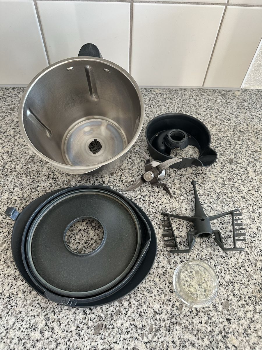 Thermomix Elettrodomestici da cucina: Original Thermomix TM31 Mixtopf – Usato da Zürich venduto da elena8marco 2