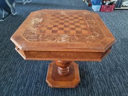 Antiker Schachtisch, Holz Intarsien, mit 4 Eckschubladen