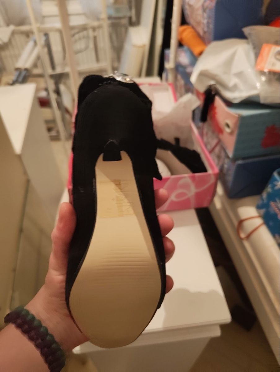 Scarpe da donna: Pumps Ruby Shoo O'Hara schwarz Grösse 37 neu – Nuovo (secondo la descrizione) da Zürich venduto da tos_mht7 3