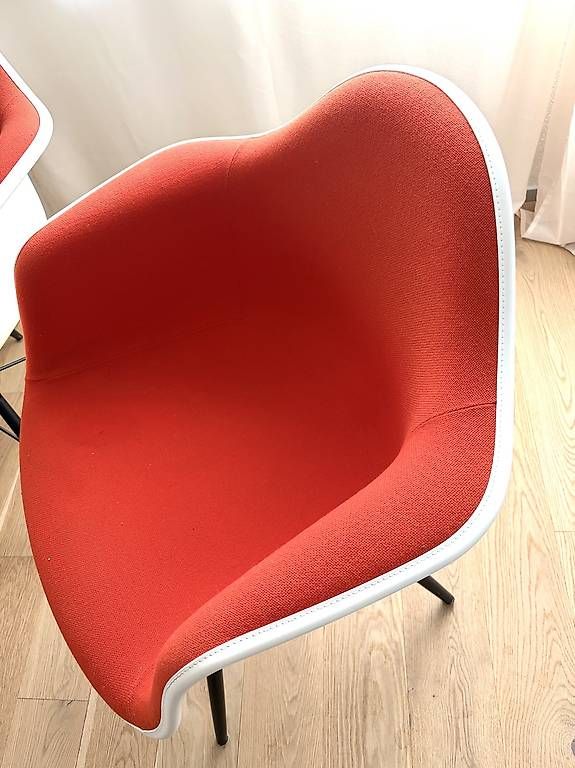 Sedie: 2 Vitra Designer Eames Arm Chair – Usato da Winterthur venduto da buc_7yxq 1