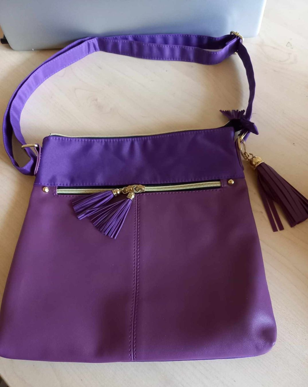 Taschen für Damen: Damen Set: Umhängetasche, Regenschirm, Einkaufsbeutel – Neu (gemäss Beschreibung) aus Möhlin von Simba4871 1