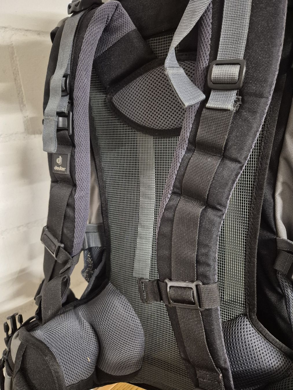 Deuter Rucksäcke: Deuter Futura 42 – Gebraucht aus Herzogenbuchsee von herzchae 3