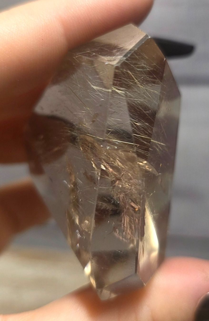 Minerali & Pietre curative: Rauchquarz mit Goldrutilen Freiform D 105g – Nuovo e nell'imballaggio originale da Matzingen venduto da Shay_Crystalz 1