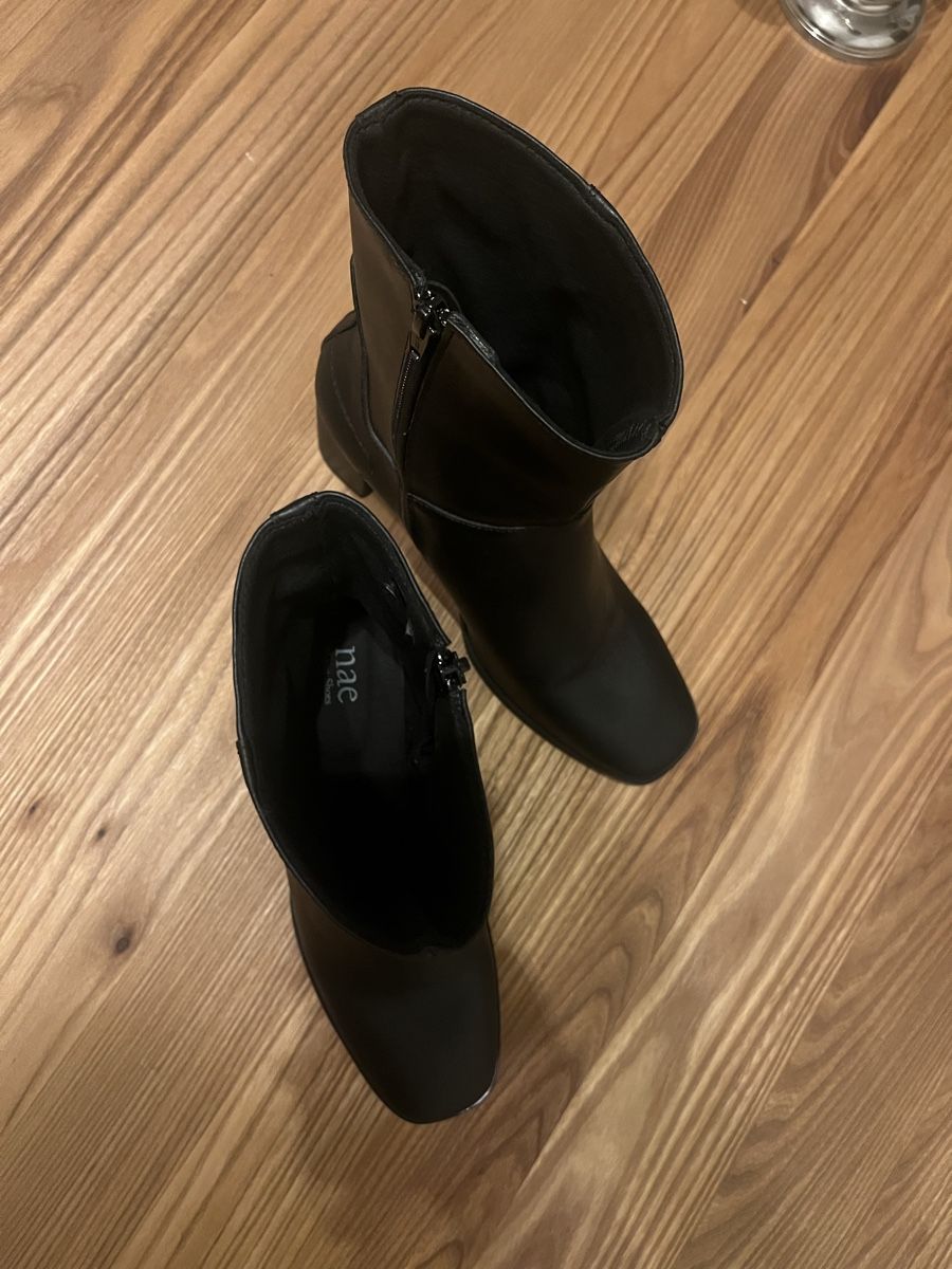 Scarpe da donna: Vegane Stiefelette von NAE Gr. 40 – Nuovo e nell'imballaggio originale da Winterthur venduto da mirlitirli 4