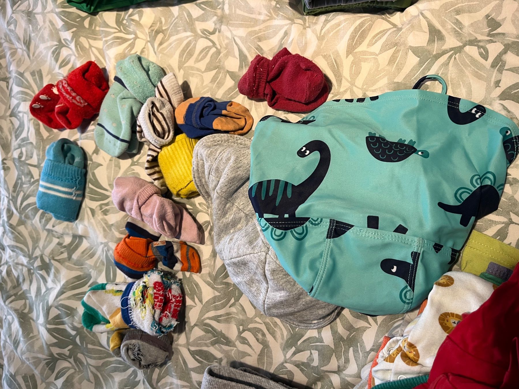 Lotti & Set di vestiti: Kinderkleider Konvolut Grösse 80-90 Gemischt – Usato da Thun venduto da rai_pn76 3