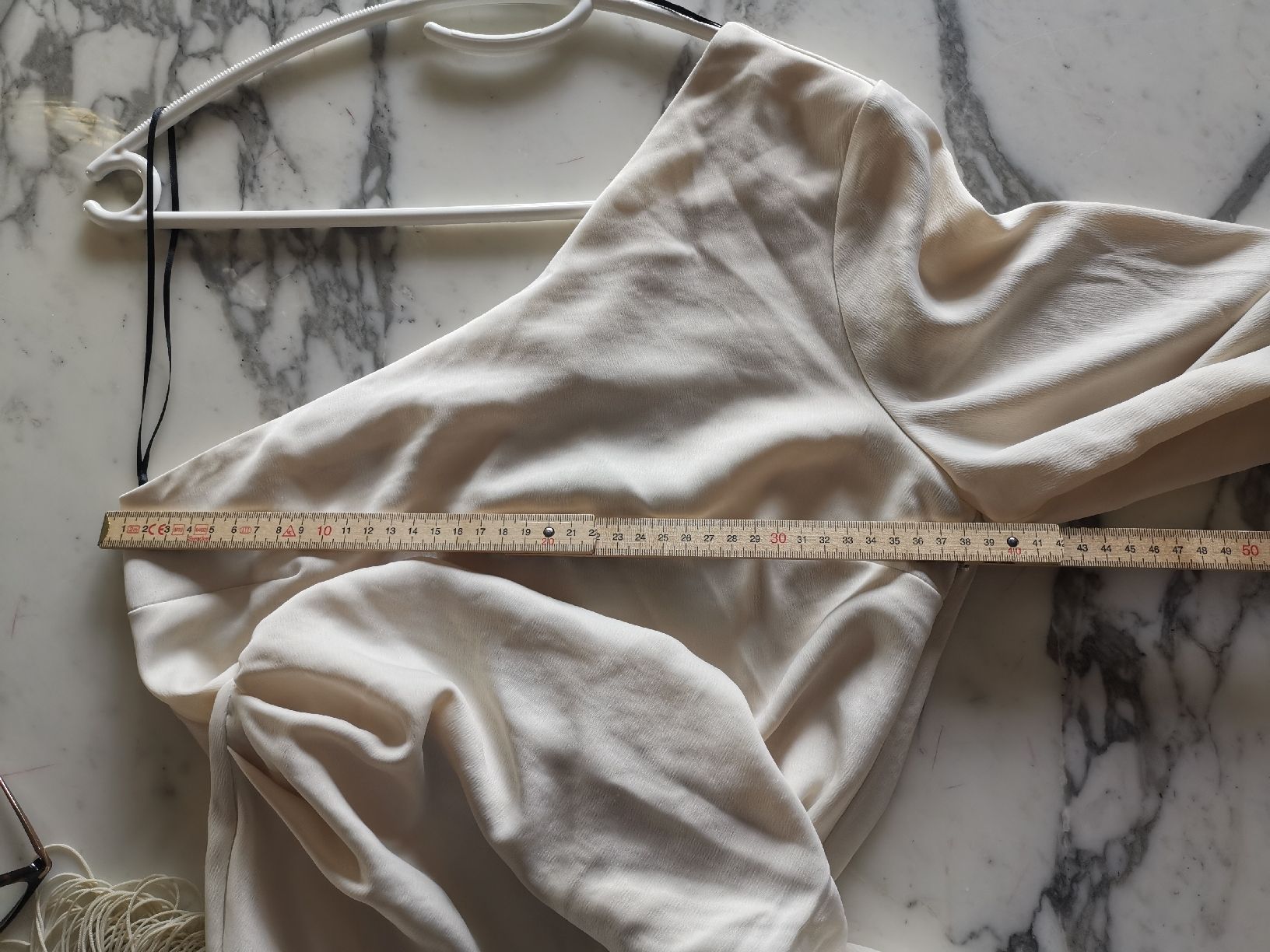 H&M Vestiti: One shoulder Kleid H+M – Nuovo e nell'imballaggio originale da Uerikon venduto da pink_flamingo 6