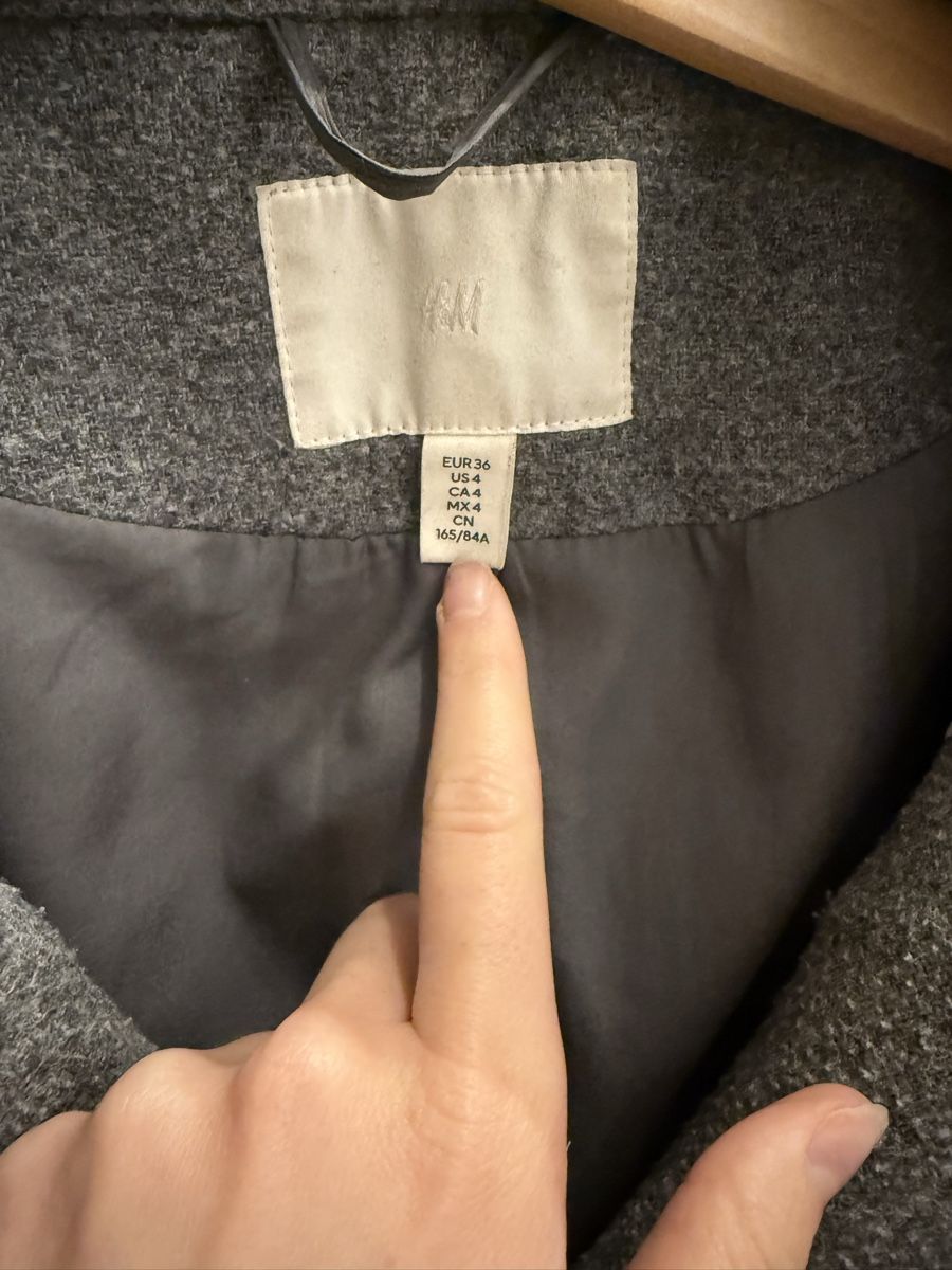 H&M Mäntel: Toller Wintermantel in grau Gr. 36 – Gebraucht aus Zürich von Cleo234 1