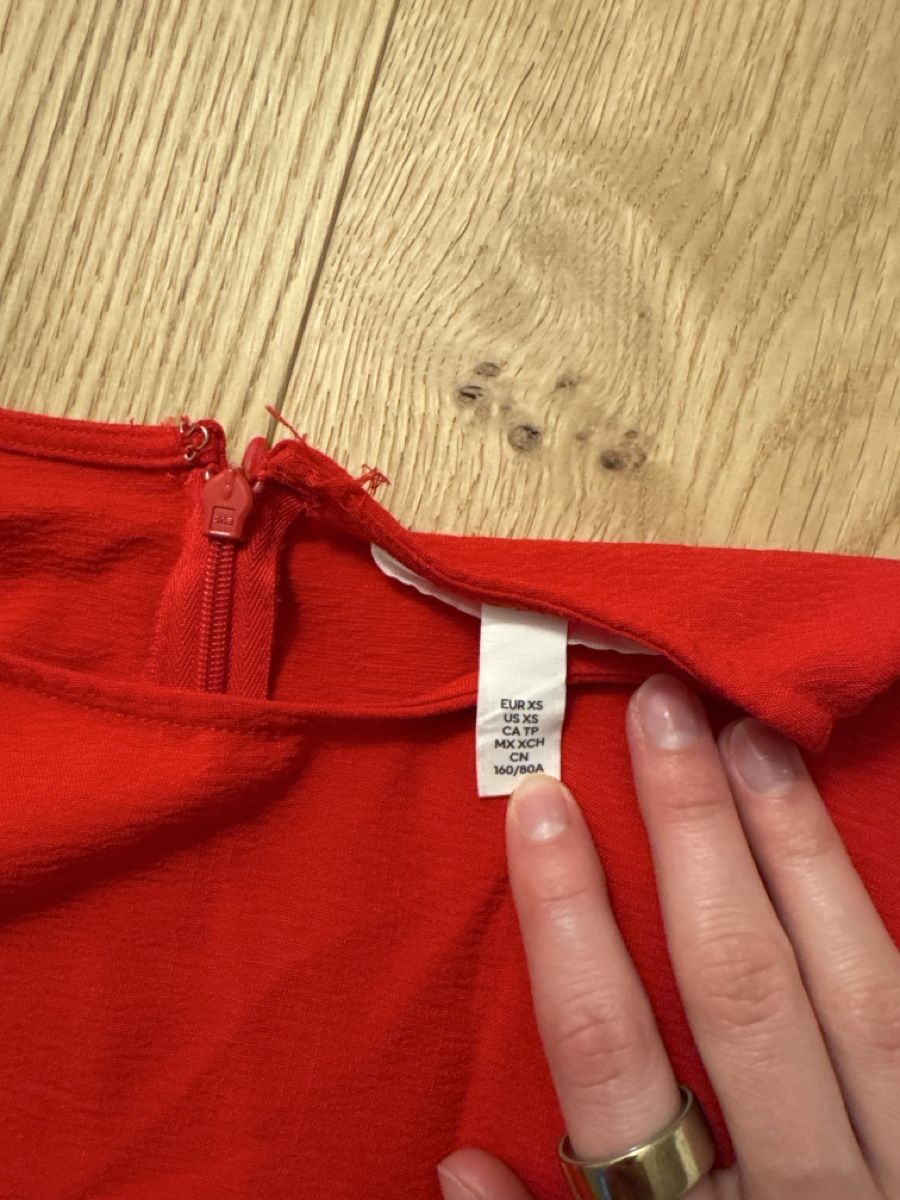 H&M Vestiti: H&M Kleid Grösse XS – Usato da Staad SG venduto da ha.al 2