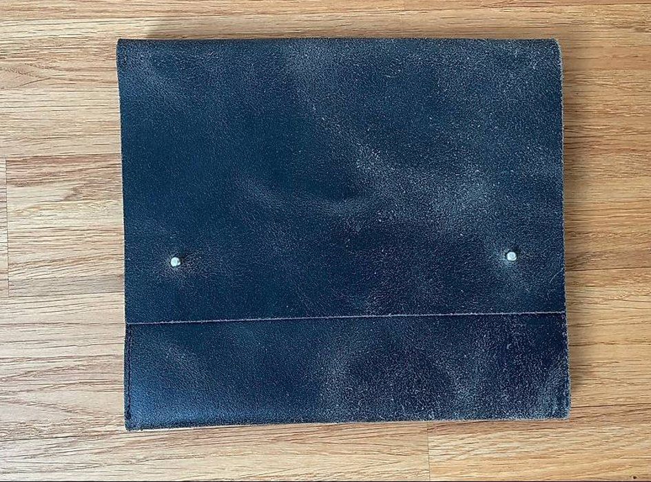 Koffer & Taschen: Dokumententasche, Leder, 21 x 24 cm – Gebraucht aus Ehrendingen von abo_p9n6