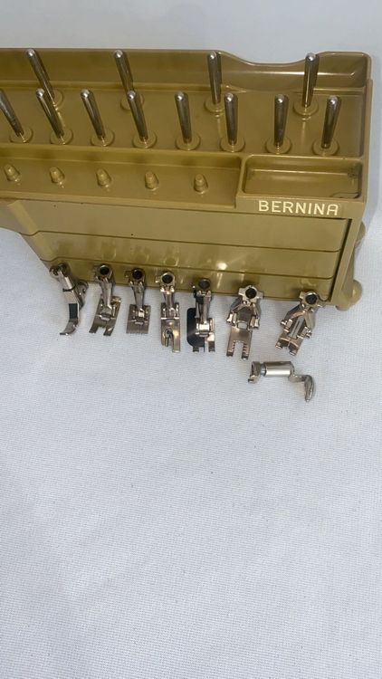 Box Zubehör für Bernina Mod. 530 bis 740 (Gebraucht) in für CHF 49 ...