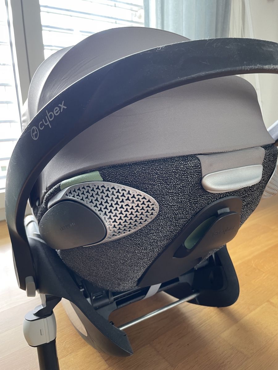 Cybex Seggiolini per auto: CYBEX CLOUD T I-SIZE PLUS  GREY – Usato da Glattpark(Opfikon) venduto da ber_9dym 5