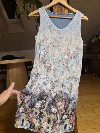 Sommerkleid ärmellos Blumenmuster hellblau guter Zustand S