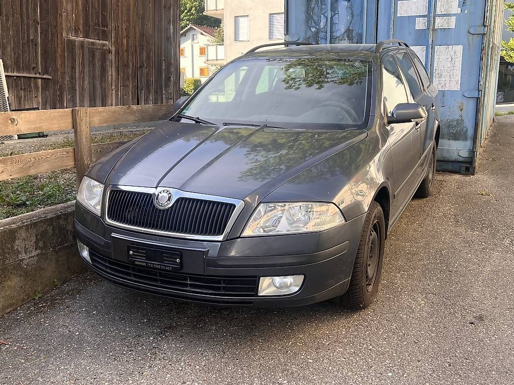 Skoda Automobili: Skoda Octavia 1.9 Combi 4x4 – Usato da Untervaz venduto da Dani96